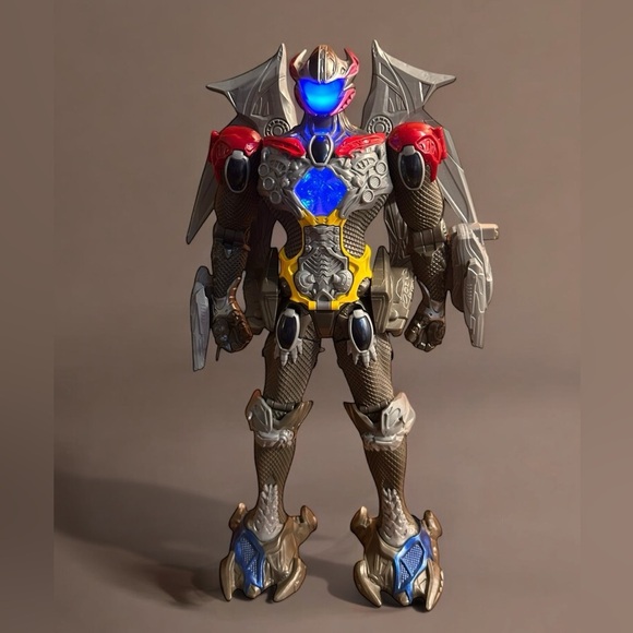 2016 Bandai Power Rangers Movie Interactive 17" Megazord w/Lights and Sounds - Picture 2 of 5